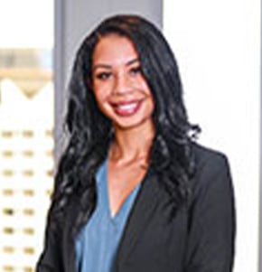 Photo of Lauren Henderson